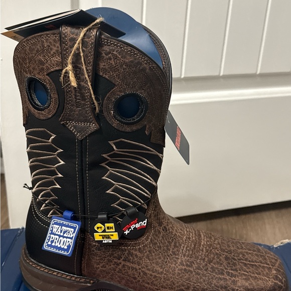 Durango Men's Distressed Brown Western Boots - Picture 6 of 9